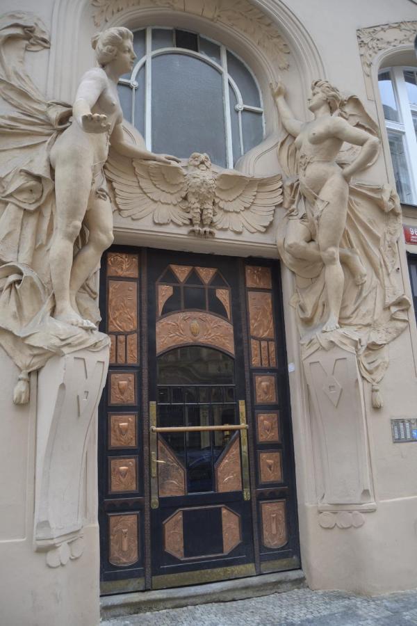 Super Old Town Apartment Prague Ngoại thất bức ảnh